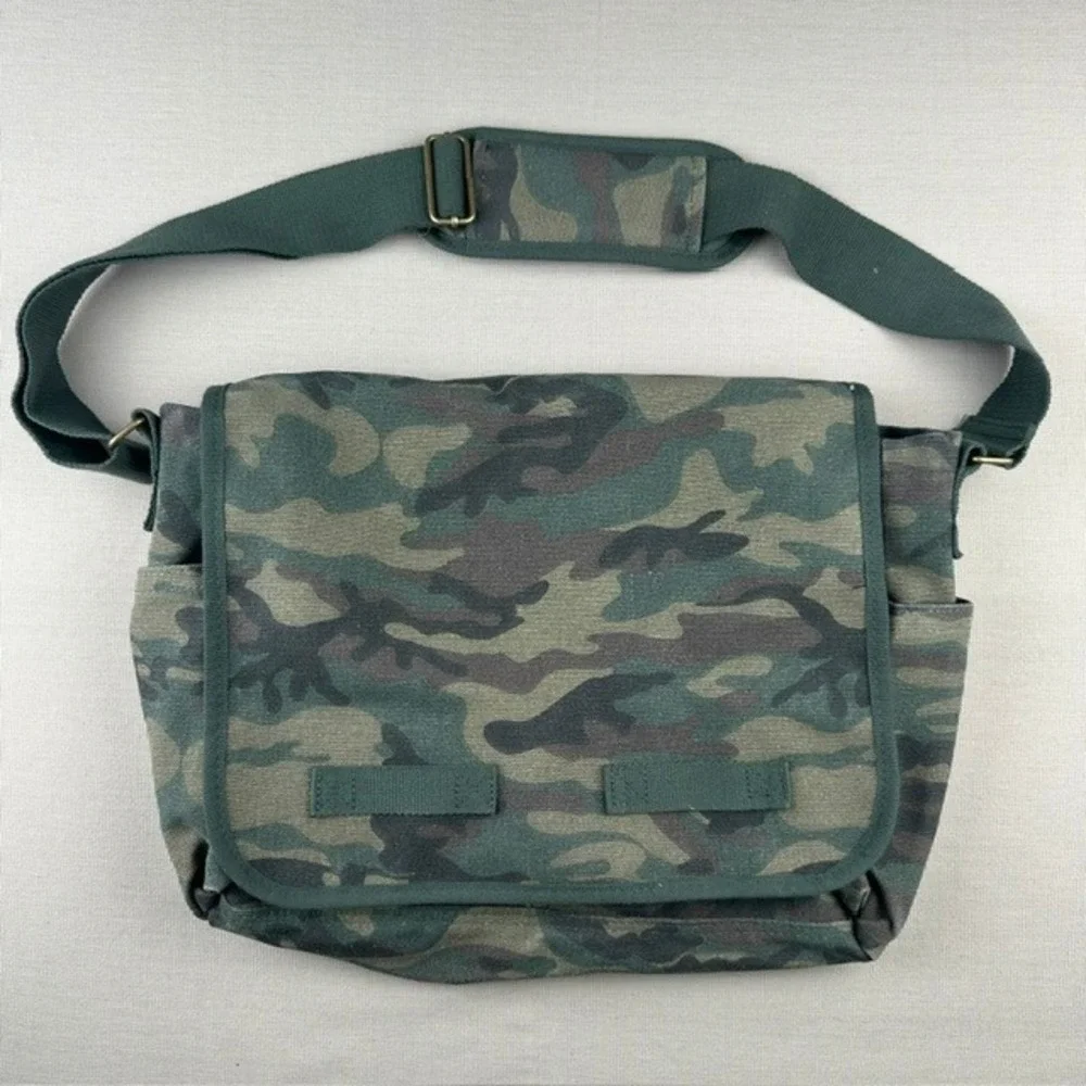 Sweetbriar Classic Messenger Bag Camo Canvas Shoulder Crossbody Laptop Bag